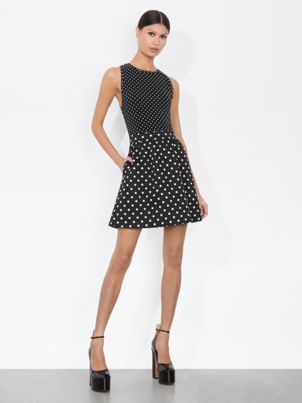 Alice and Olivia Chara Polka Dot Dress NWT Size 4
